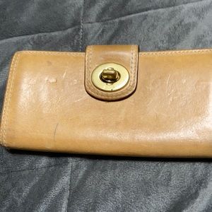Pre loved coach wallet